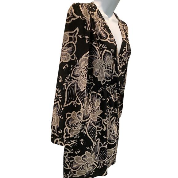 AKIRA CHICAGO BLACK LABEL BLACK FLORAL PRINT FAUX WRAP MINI DRESS S - Picture 2 of 9